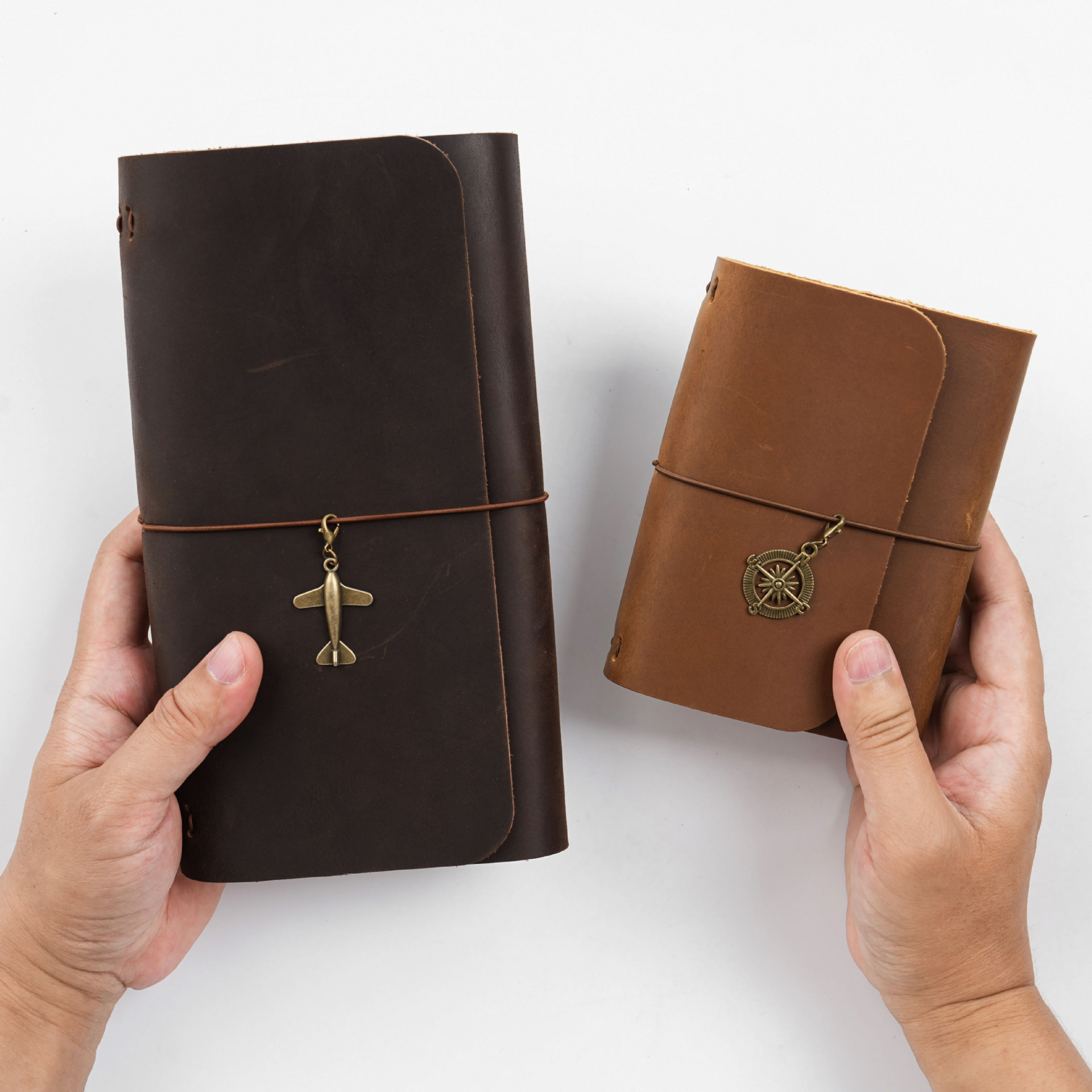 Neu eingetroffen: Triple Fold  – Leather Work Notebook Bewertung und Preis